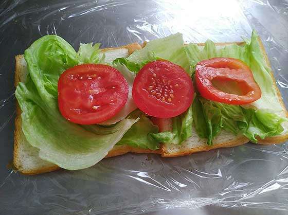 和风素肉燥吐司卷饼〞蛋奶素的低卡轻食卷饼的加工步骤