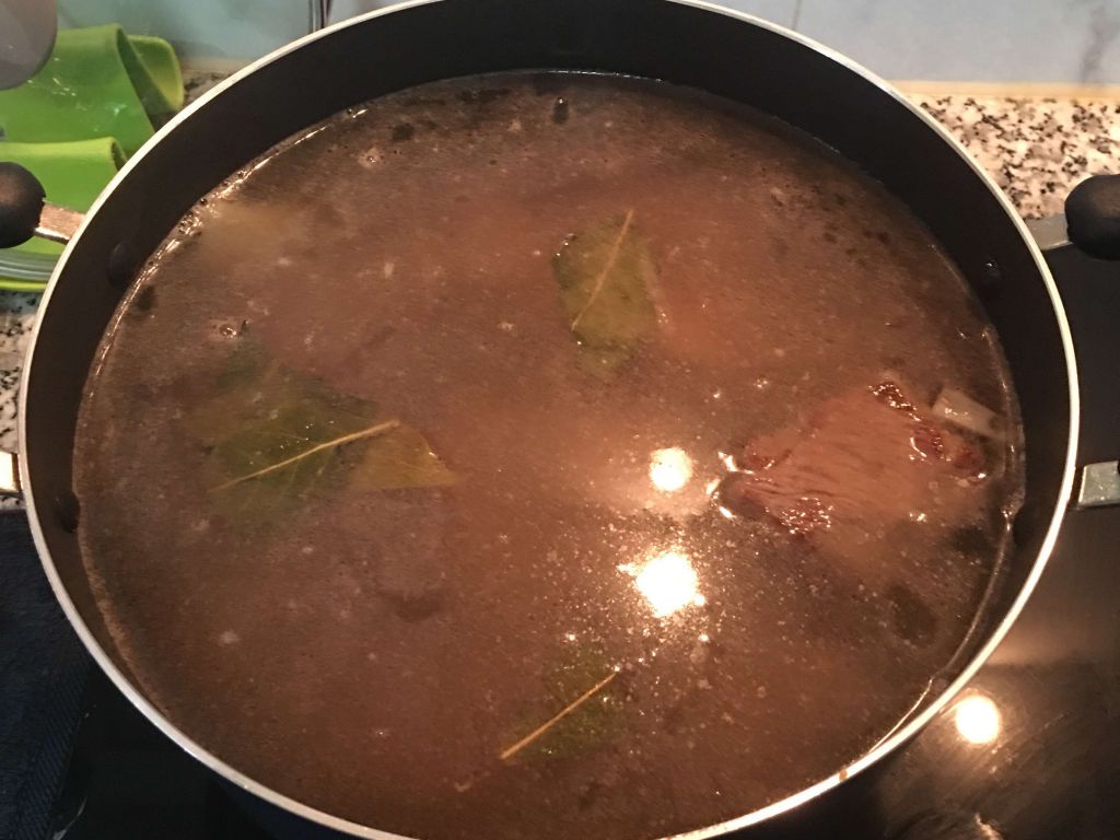 Bulalo 菲律宾牛肉汤的加工步骤