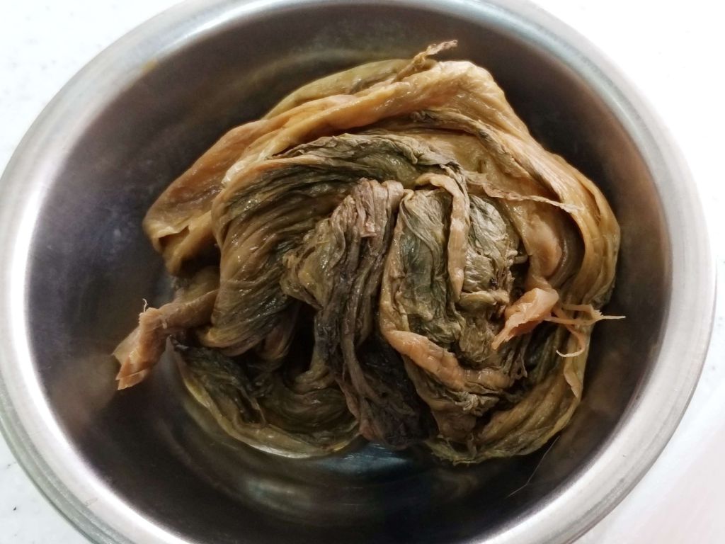 古早味客家福肉汤~福菜肉片汤的加工步骤