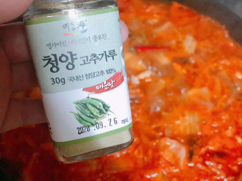 超简单🇰🇷韩式泡菜汤的加工步骤