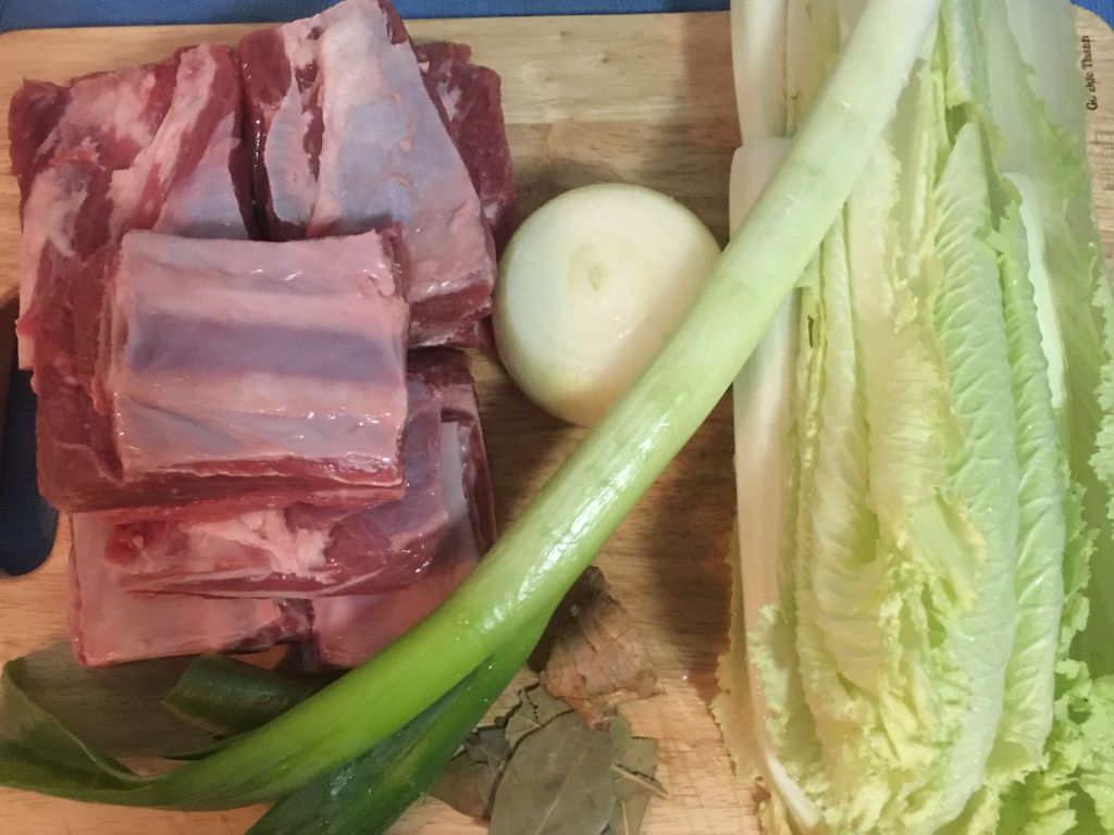 Bulalo 菲律宾牛肉汤的加工步骤