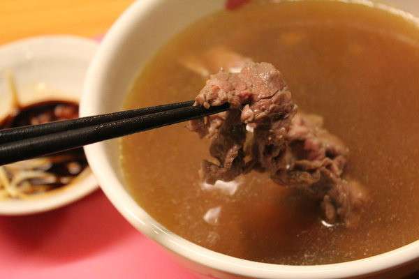 小牛高汤、台南牛肉汤的加工步骤