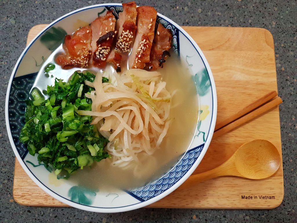 鸡腿双菜阳春面的加工步骤