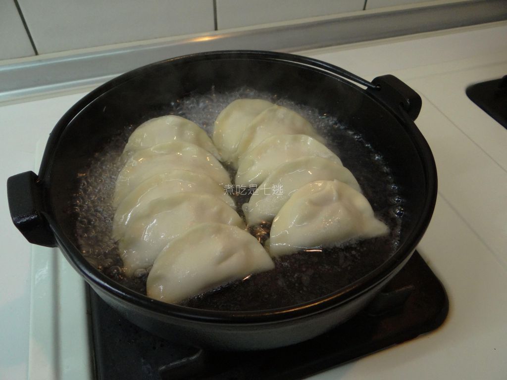 猪肉高丽菜水饺(肉多)的加工步骤