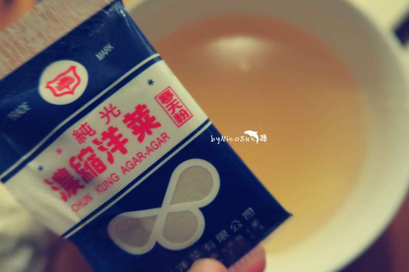 爆汁韭菜水饺的加工步骤