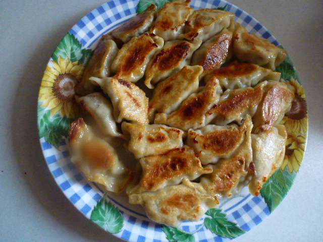 一饺三吃~雪菜水饺＆蒸饺＆煎饺的加工步骤