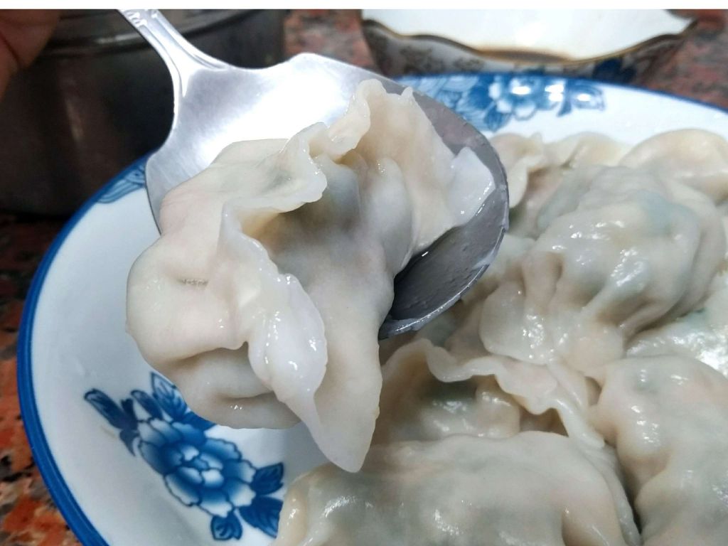 高丽菜猪肉水饺的加工步骤