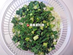 高丽菜蒜苗猪肉水饺(附影音)