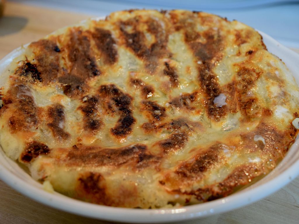 皮超脆日式煎饺(使用冷冻水饺)的加工步骤