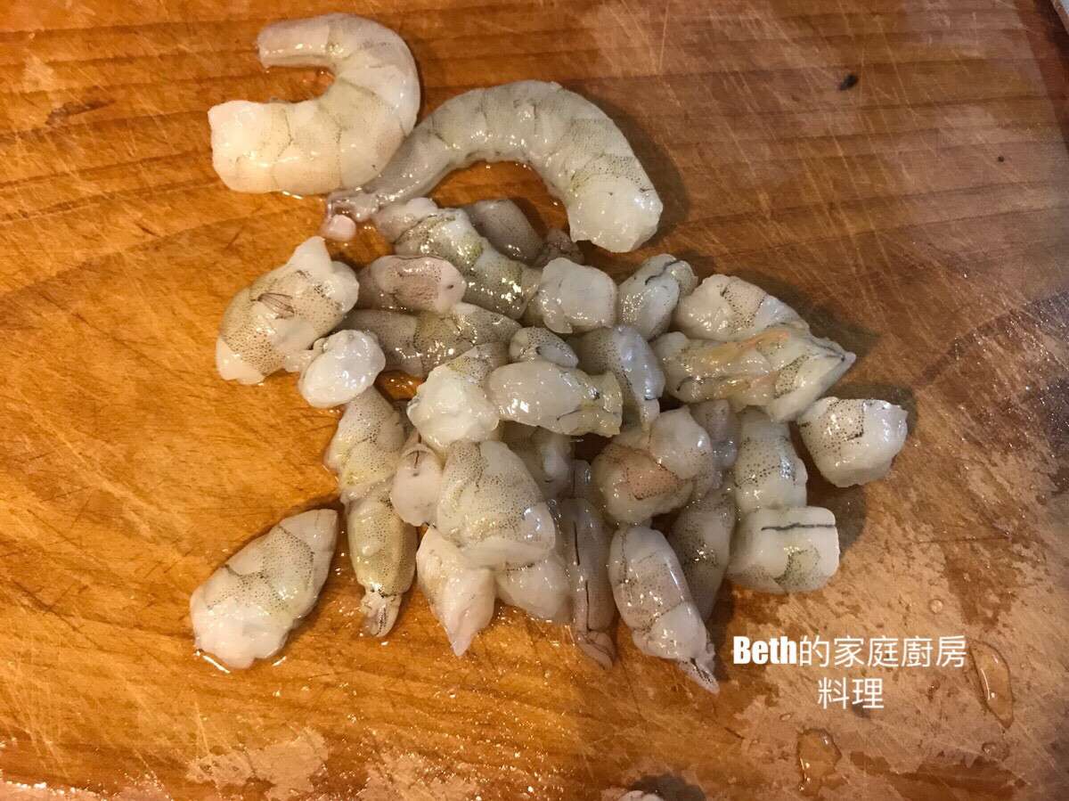 鲜虾馄饨的加工步骤