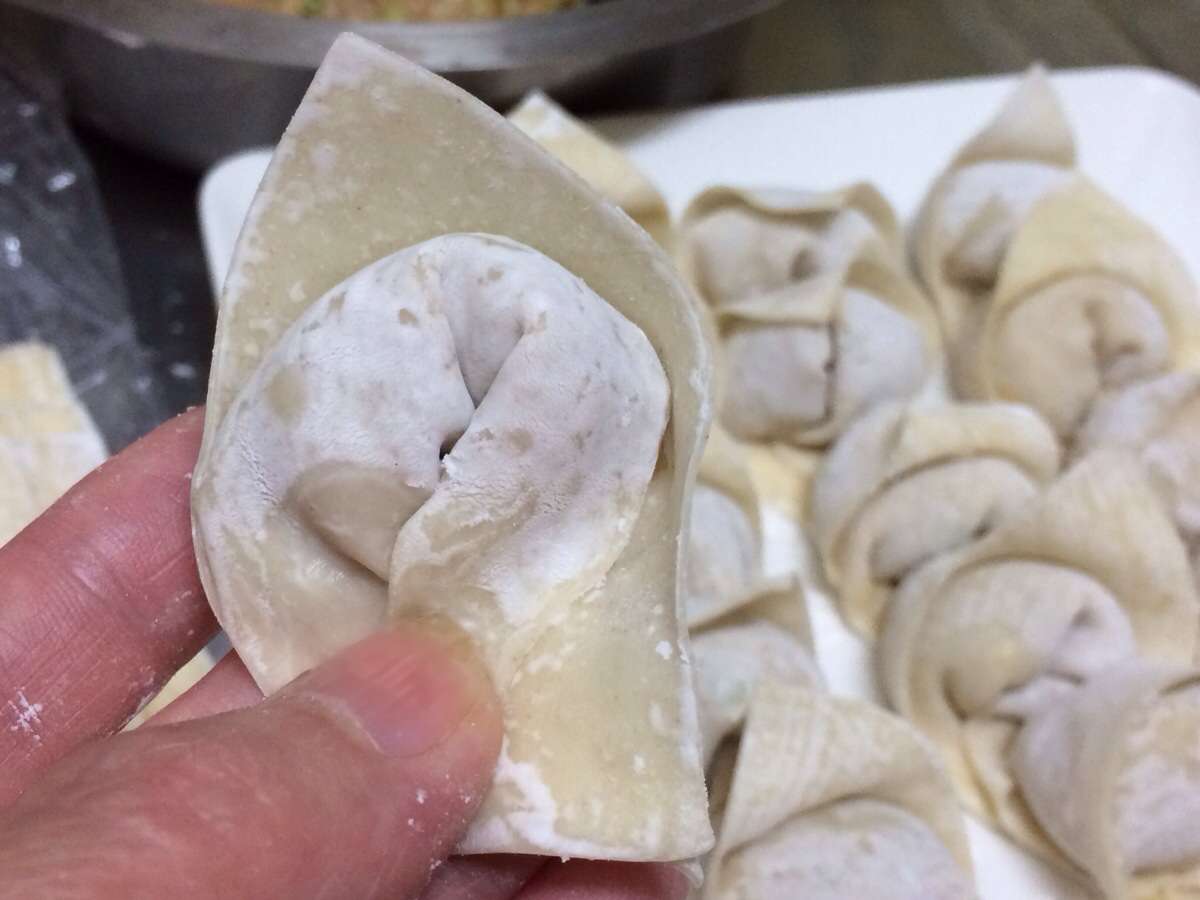 【菜肉馄饨】作法的加工步骤