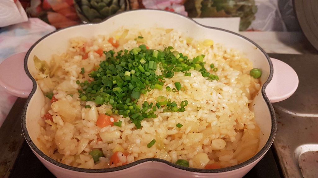 黑胡椒奶油蒜虾饭（铸铁锅料理-炖饭）的加工步骤