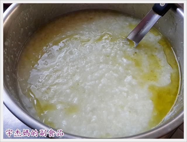 婴儿副食品~莲子鳕鱼粥的加工步骤