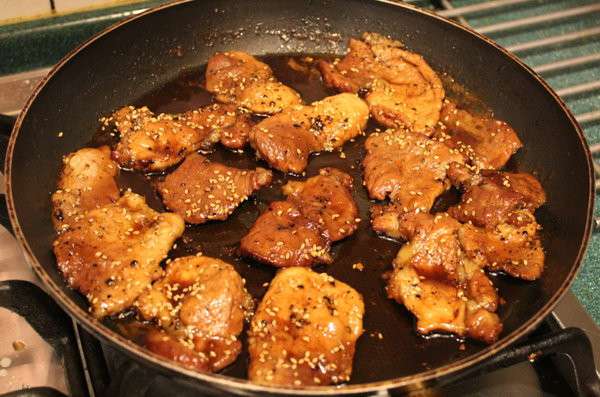 豚丼（烧肉盖饭）的加工步骤