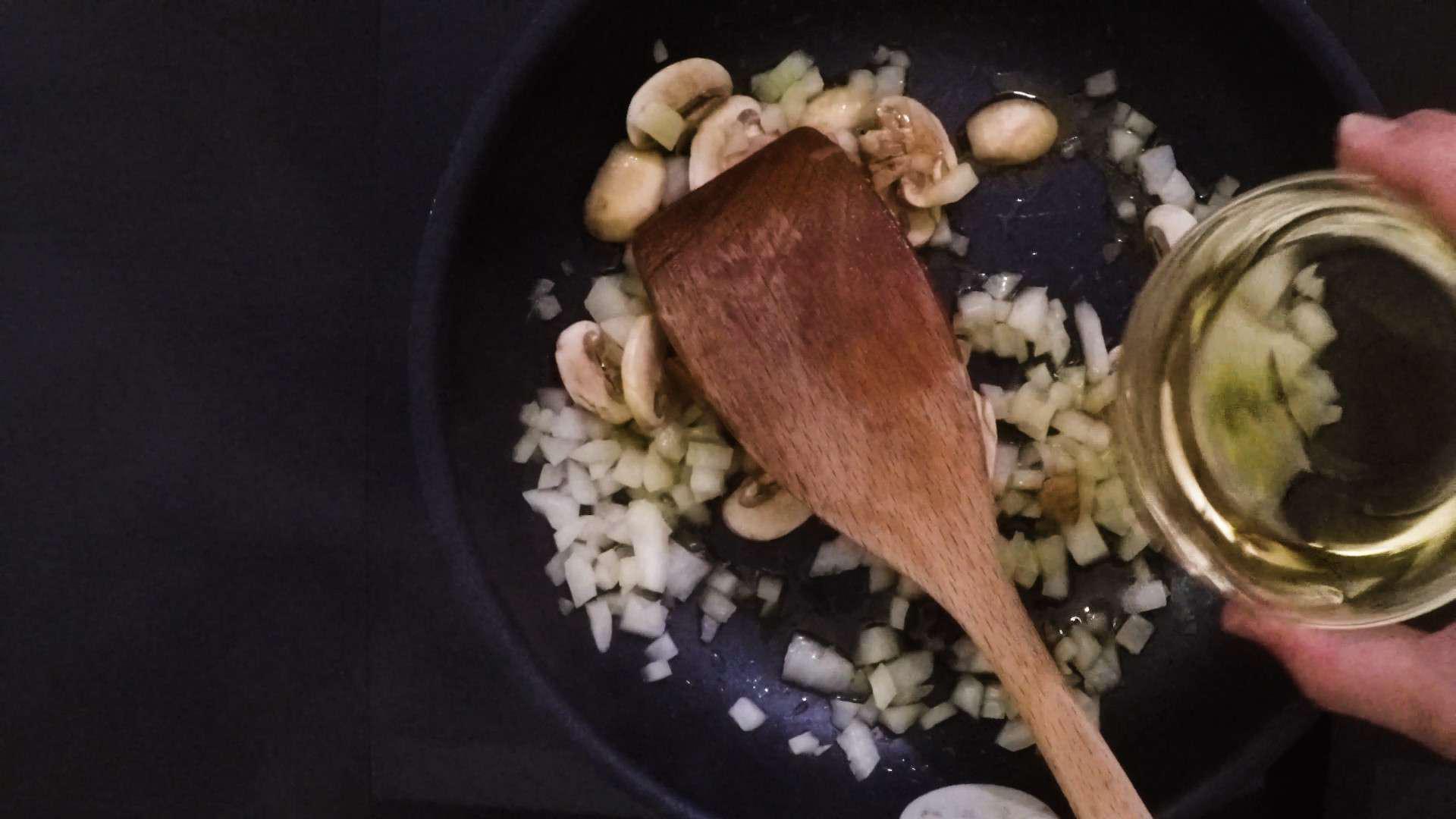 食煮#14 台式意大利鲜虾炖饭的加工步骤