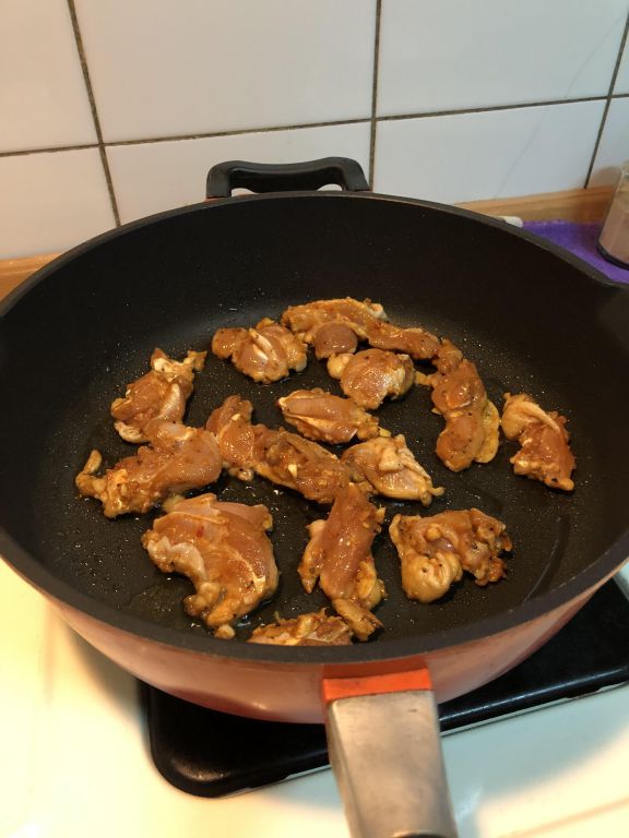 墨西哥鸡肉卷(酪梨芥末酱)的加工步骤