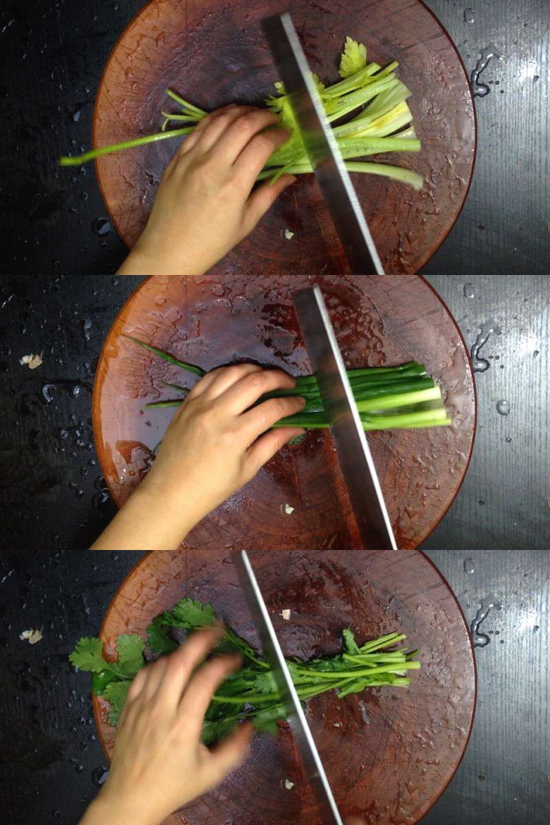 【视频】麻辣鸡煲【老娘的草根饭堂】的加工步骤