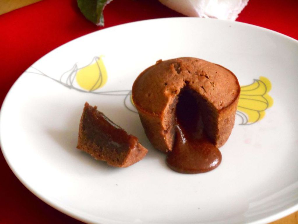 Fondant au chocolat et fraises 草莓熔岩巧克力(西洋情人节甜点系列)的加工步骤