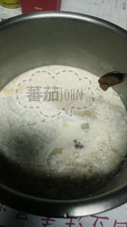 蕃茄John的 牛奶牛奶糖馒头的加工步骤