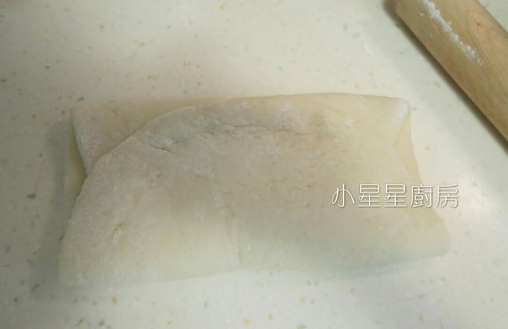 鲜奶馒头(水波炉PK蒸笼)的加工步骤