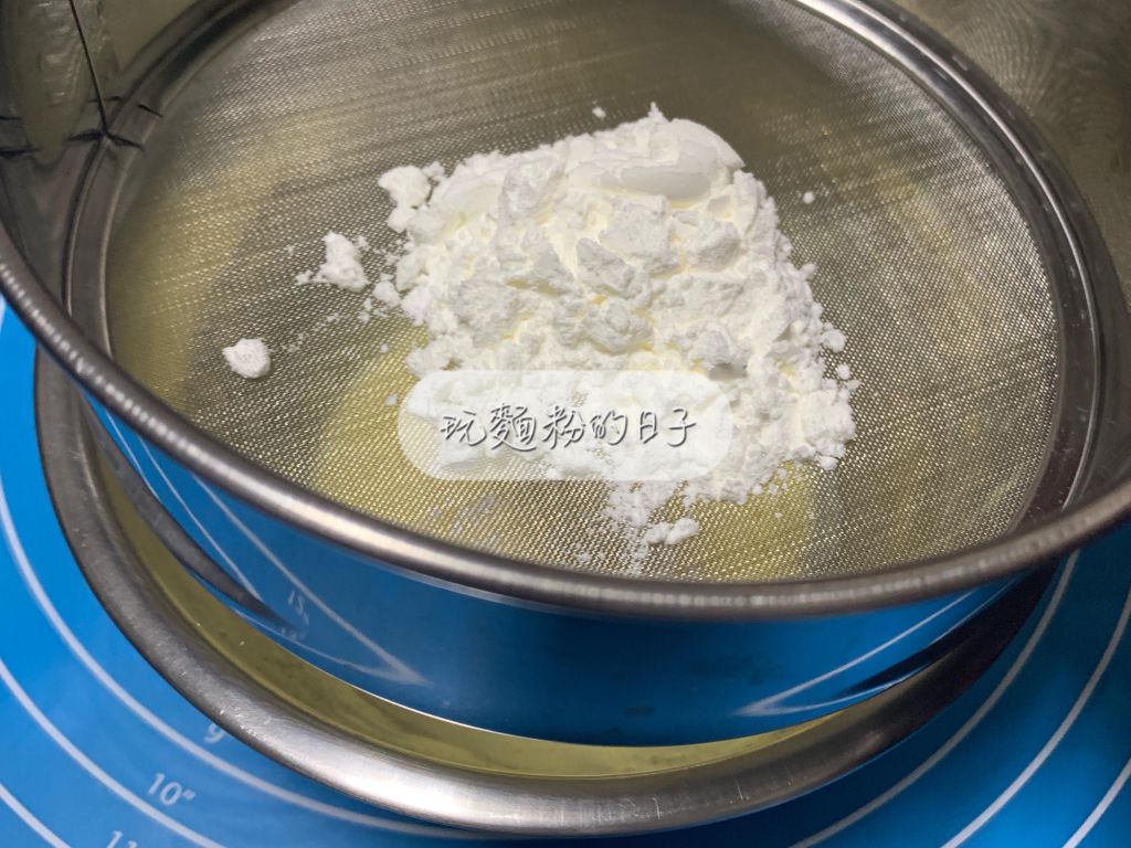 优格卡士达酱的加工步骤