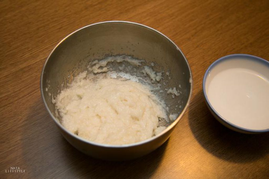 日本传统点心:红豆荻饼(牡丹饼)的加工步骤