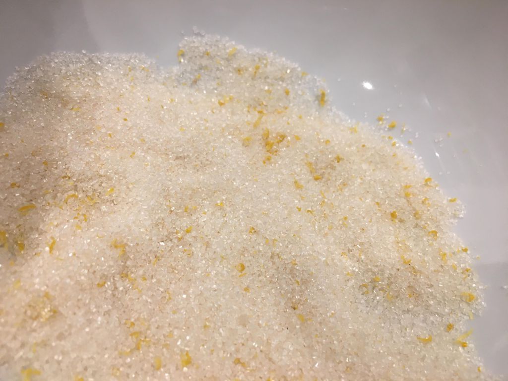 减脂#蜂蜜柠檬夹层生奶酪🍋的加工步骤