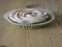 Red bean buttercream green tea cupcake 红豆奶油霜绿茶杯子蛋糕