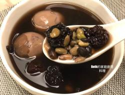 黑豆黑枣汤