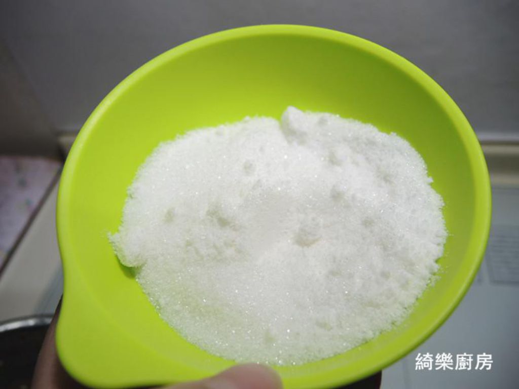 水蜜桃梅冻的加工步骤