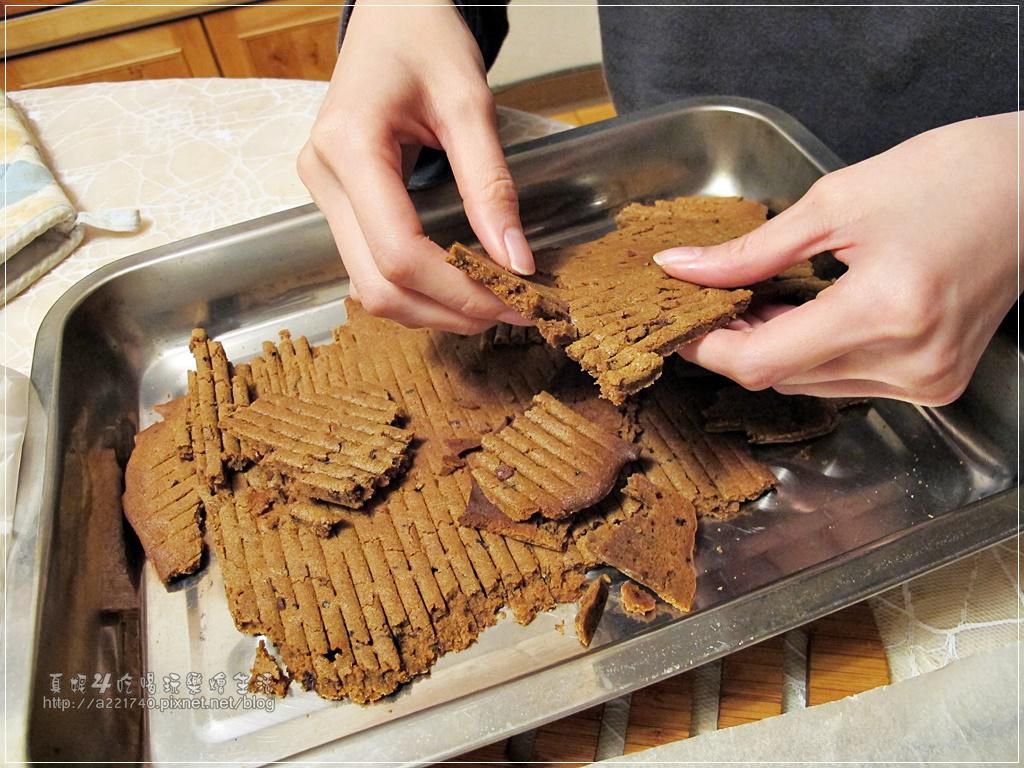 黑糖花生酥$咖啡松饼的加工步骤