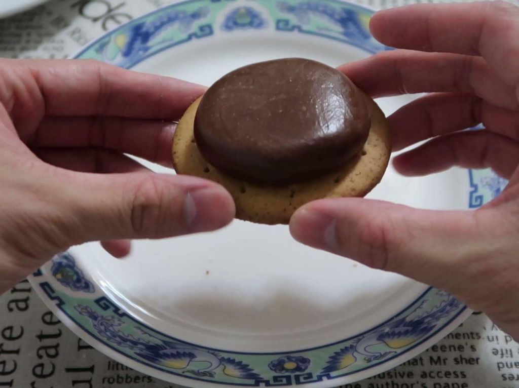 造型巧克力棉花糖饼干（附制作影音）的加工步骤