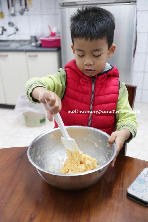 圣诞驯鹿饼干（茉莉麻亲子厨房）的加工步骤