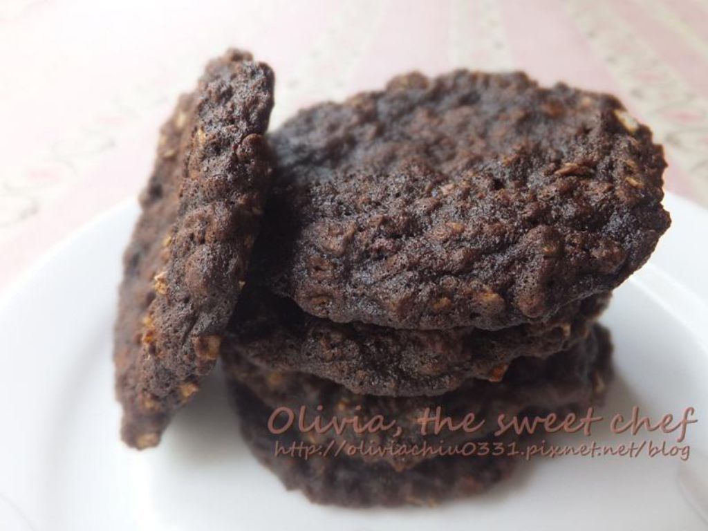 [Olivia♥]巧克力燕麦饼干 Chocolate Oatmeal Cookies的加工步骤