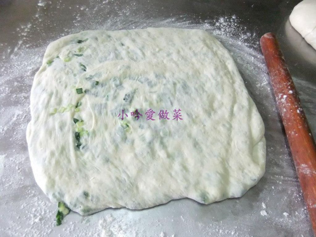 ღ小吟爱做菜ღ『古早味葱花大烧饼』烙饼的加工步骤