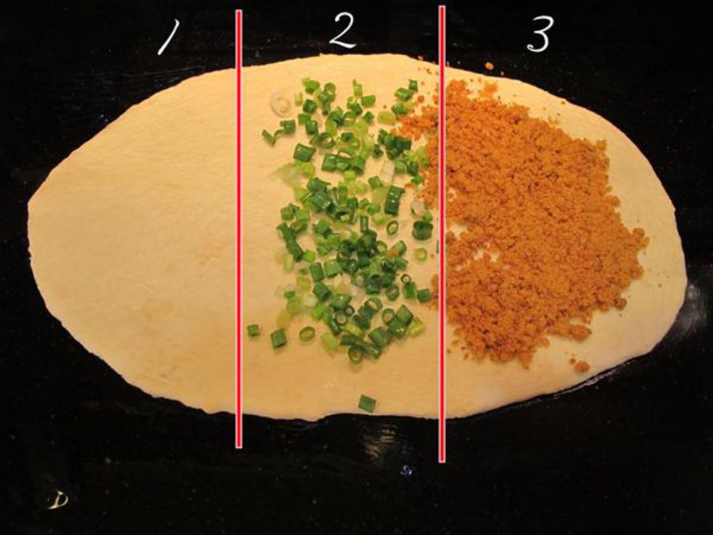 山东香松葱大饼的加工步骤
