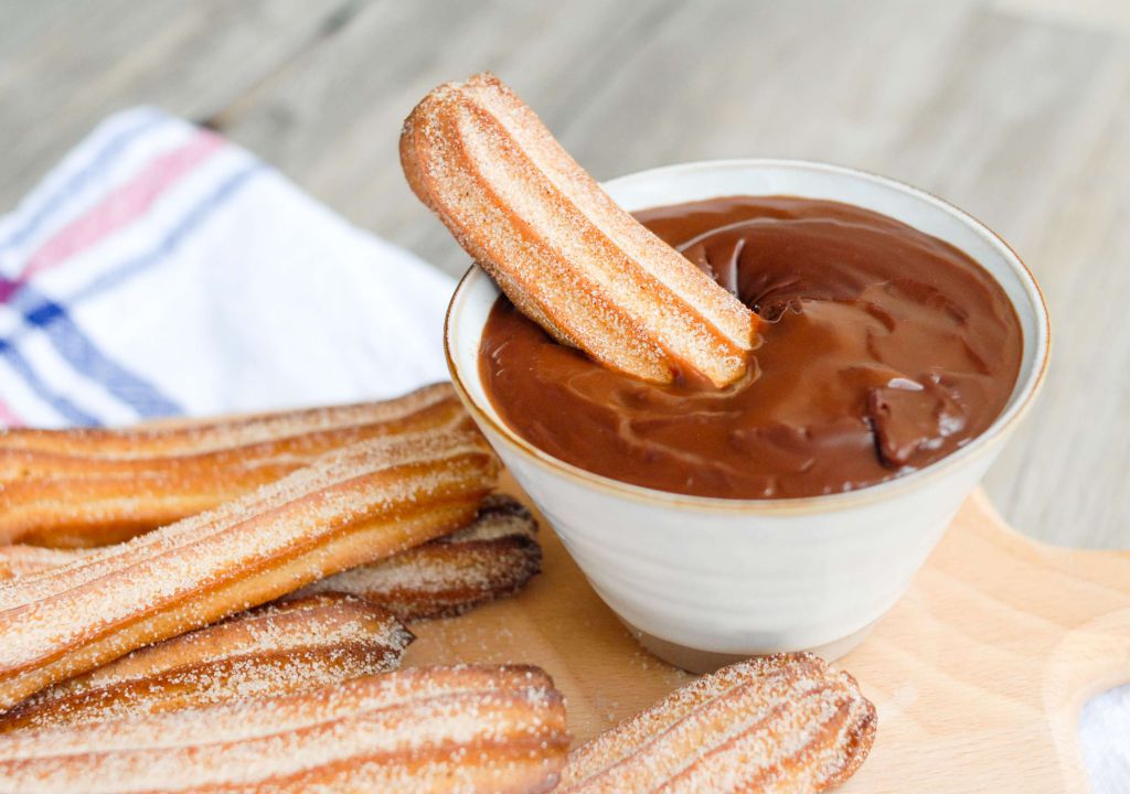 免炸吉拿棒 Churros 【视频教学】的加工步骤