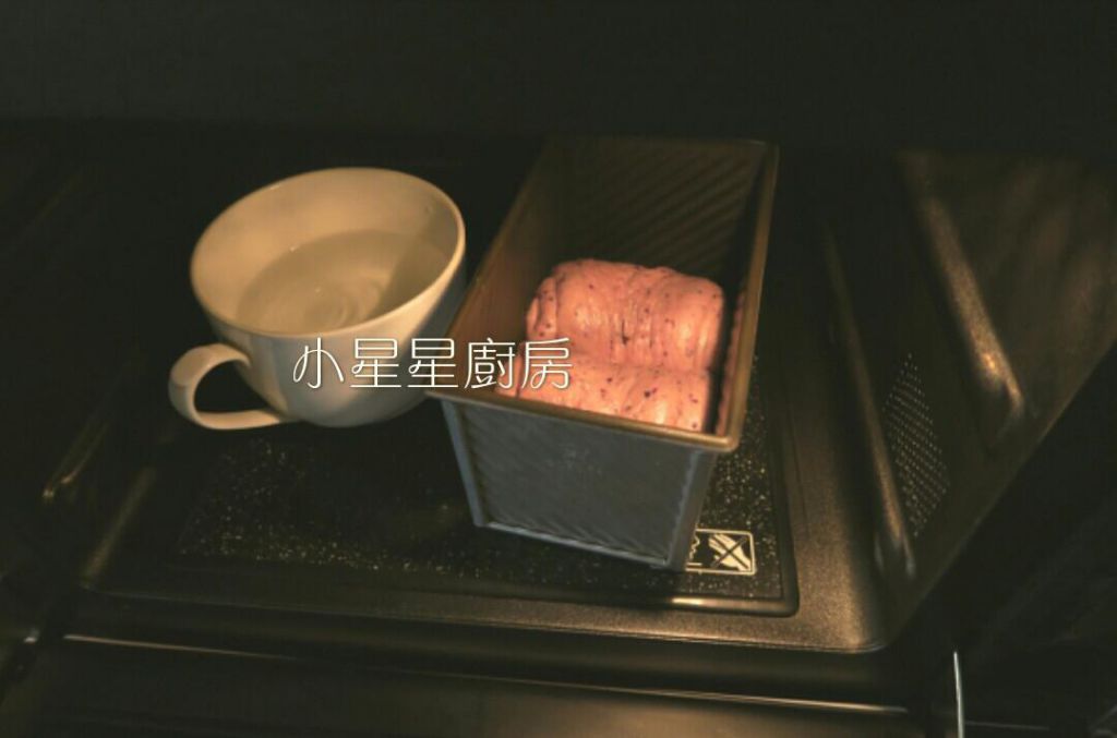 桑椹吐司，季节限定口味!的加工步骤