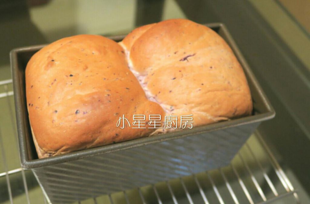 桑椹吐司，季节限定口味!的加工步骤